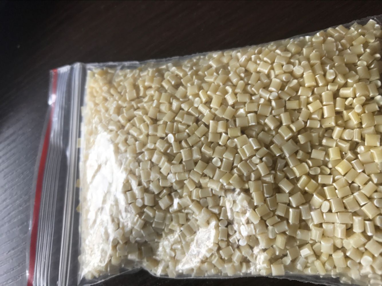 本色ABS再生回料塑料粒子