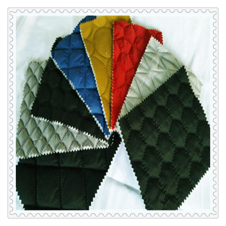 超声波复合无线压棉坐垫棉被棉衣服装面料烫金轧花夹棉床垫绗缝