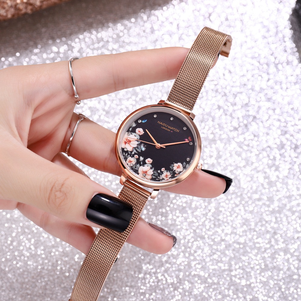 Gedruckter Instagram-Schlichter und modischer Stil Student Quarz Mode Aktivität Schnalle Damenuhr Trend_voghion.com