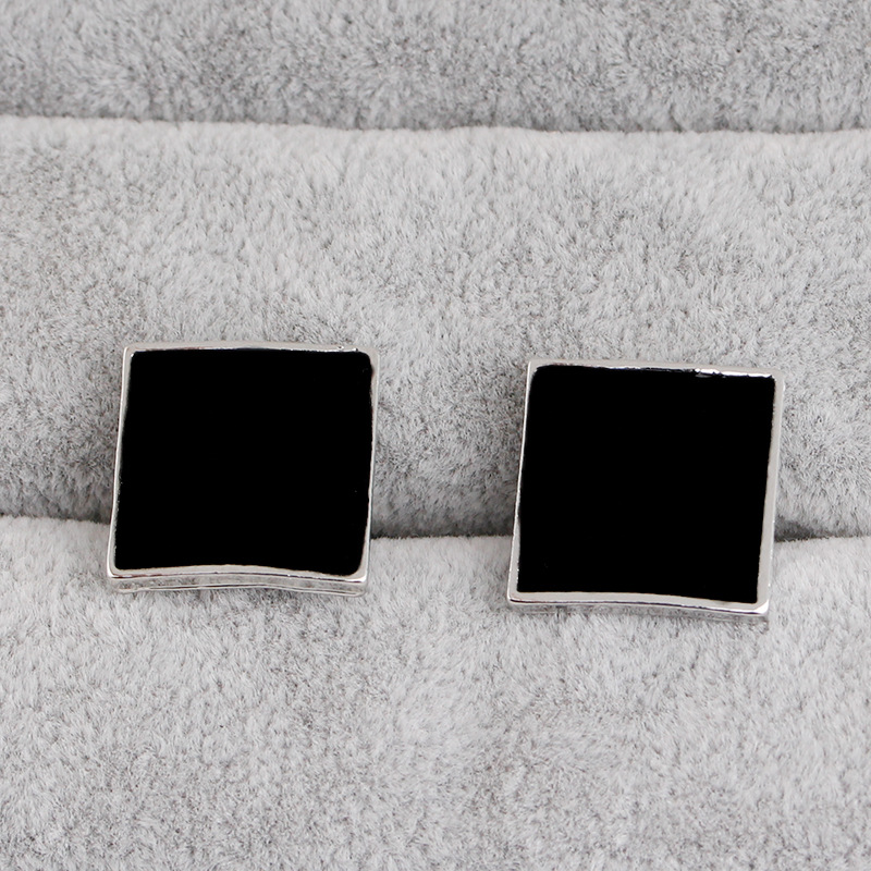 New Simple Geometric Wild Square Alloy Drip Cufflinks display picture 6