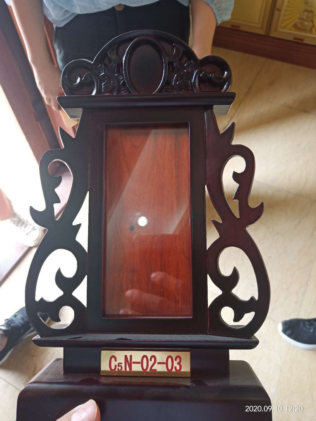 厂家批发手工定制牌位灵位 祖宗先寺庙祠堂神位 家用红木祈福莲位-阿里巴巴