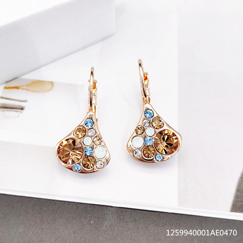 Korea Fashion Wild Earrings display picture 10