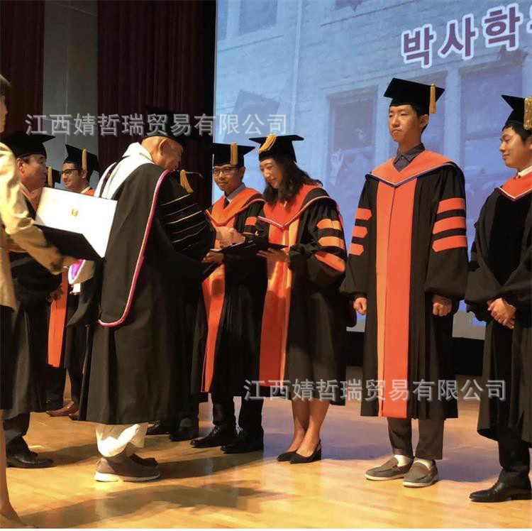 毕业典礼院长服,毕业典礼穿的衣服,校长学位服_大山谷图库