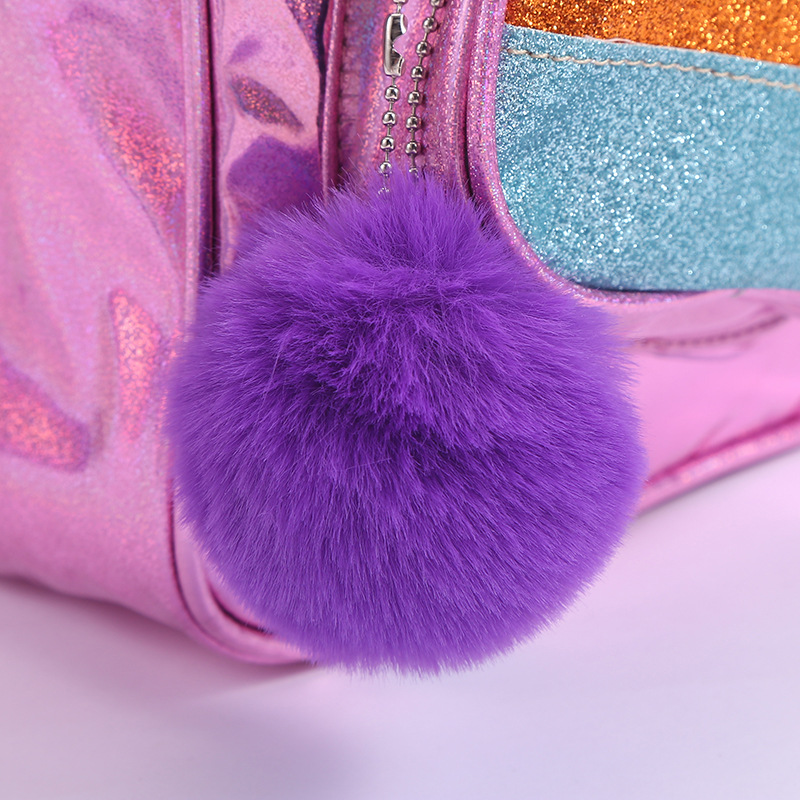 韩版女包镭射双肩包学生潮流运动书包新款时尚毛球个性背包批发详情图10