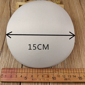 服装饰品;胸垫、插片;中国结