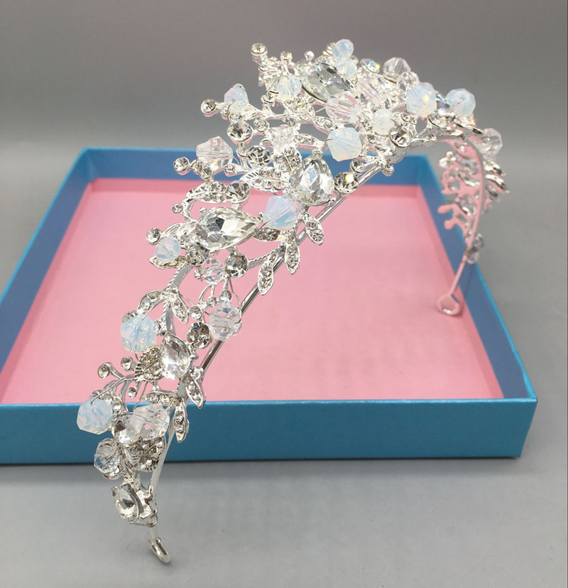 170g Weight Crown Hair Accessories Type 1 Piece Quantity Wedding, Engagement Occasion Alloy Material Crown Pattern All Seasons Season Women's Gender Plating Design Elegant, Streetwear Style Elegant Streetwear Women's Crown Alloy Plating Crown 3