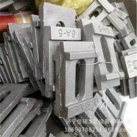 煤矿铁路枕木压板作用 钢轨配件压板 行车轨道压板图片