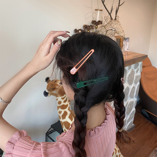 Korea-Japan Style Colorful Single-Strand Duckbill Clip, Women's Simple & Versatile Side Hairclip for Flyaways, Cyber-Influencer–Chic Forest-Style Top Clip