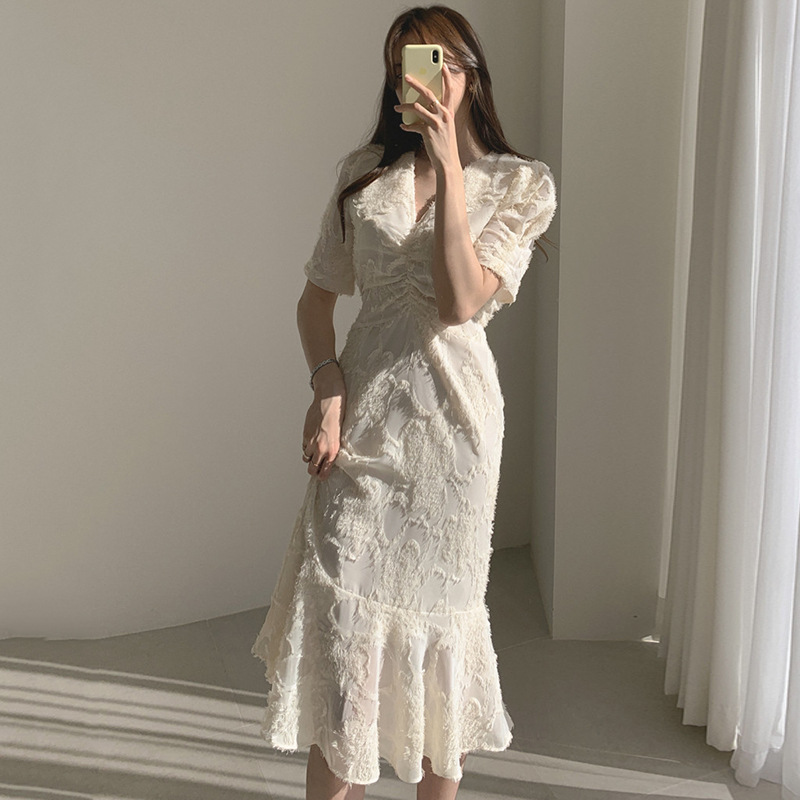 【JAN 1, 2020 - What’s New】超美女人味短袖V领肌理面料连衣裙