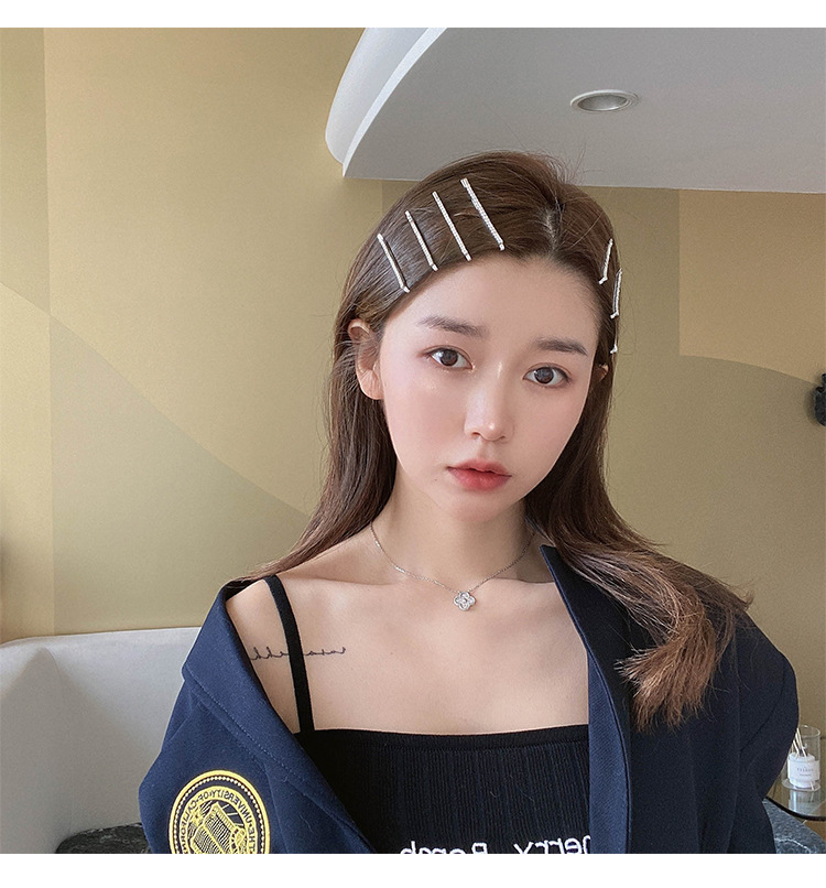 Daily Occasion Metal Material Fashion Geometric Metal Rhinestone Plating Hair Clip 1 Piece