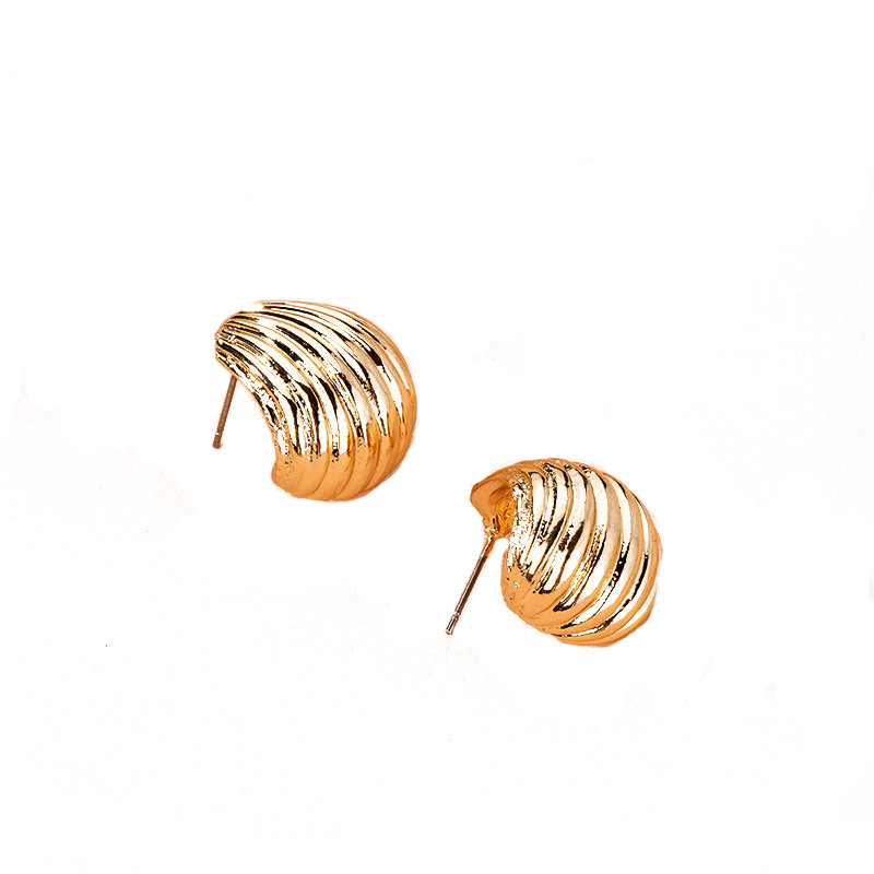 Fashion Simple Shell Retro Alloy Earrings For Women Hot-saling Wholesale display picture 5