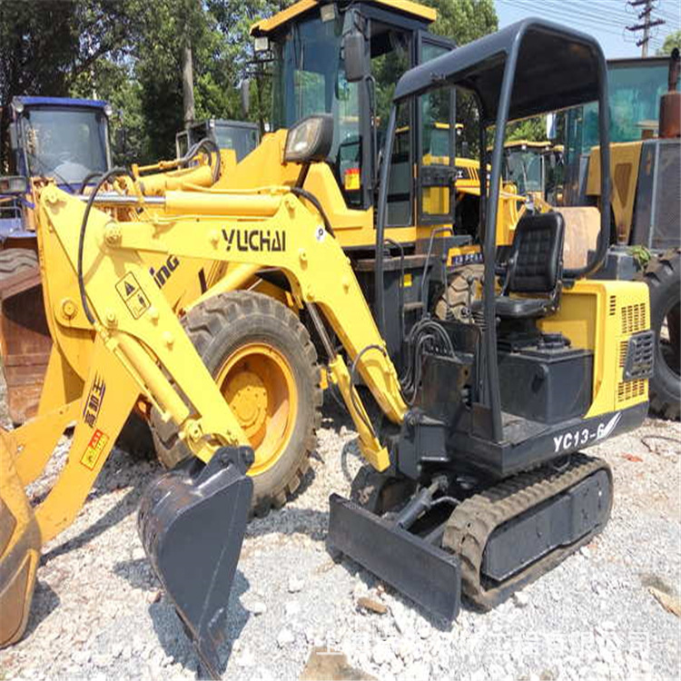 新款;玉柴20-8挖掘机价格|玉柴20挖掘机低价转让