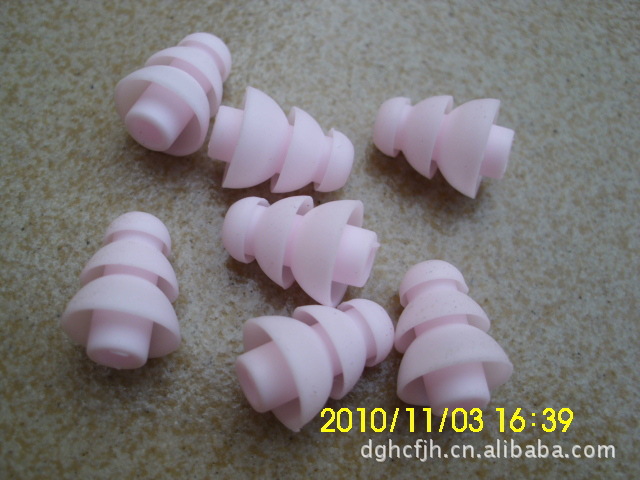 大量供应魔声耳机套 3层耳机套 子弹头耳机套 BOSS耳塞 模具