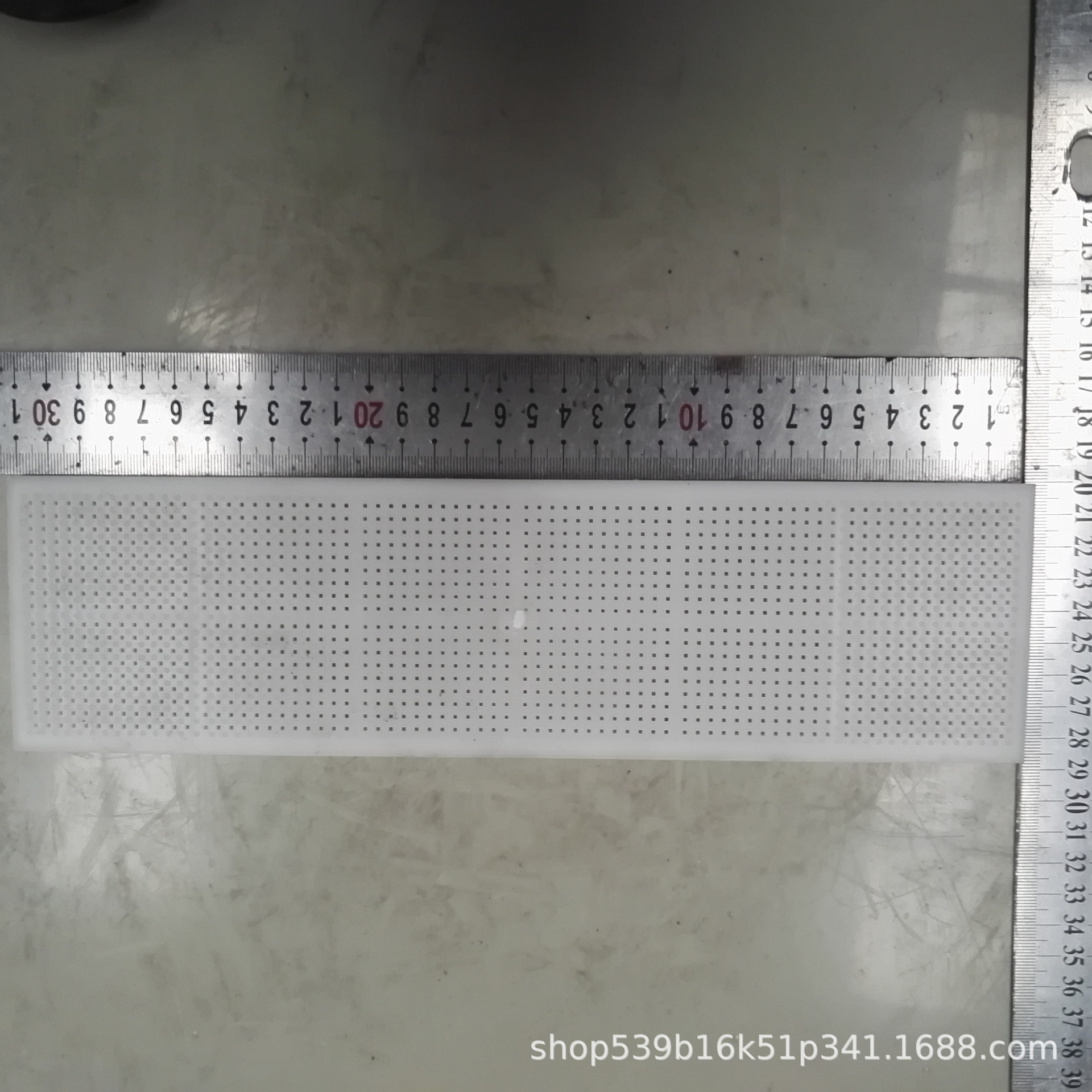 PP塑料网孔板加工 孔板1X1mm方孔板电镀清酸洗滚筒镀笼用网板