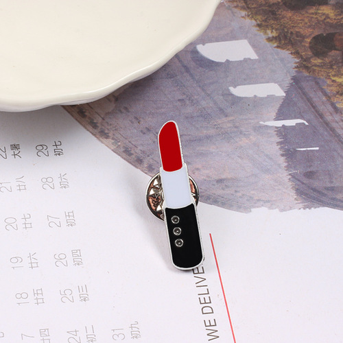 Creative fashion brooch female cartoon lipstick corsage student cute coat bag pin mini abstract small badge