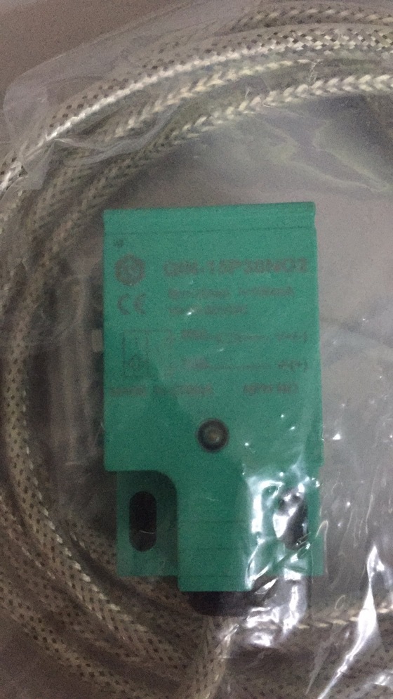 特价销售全新YINGKE接近开关QIN-15P30N02 QIN-15P30NO2