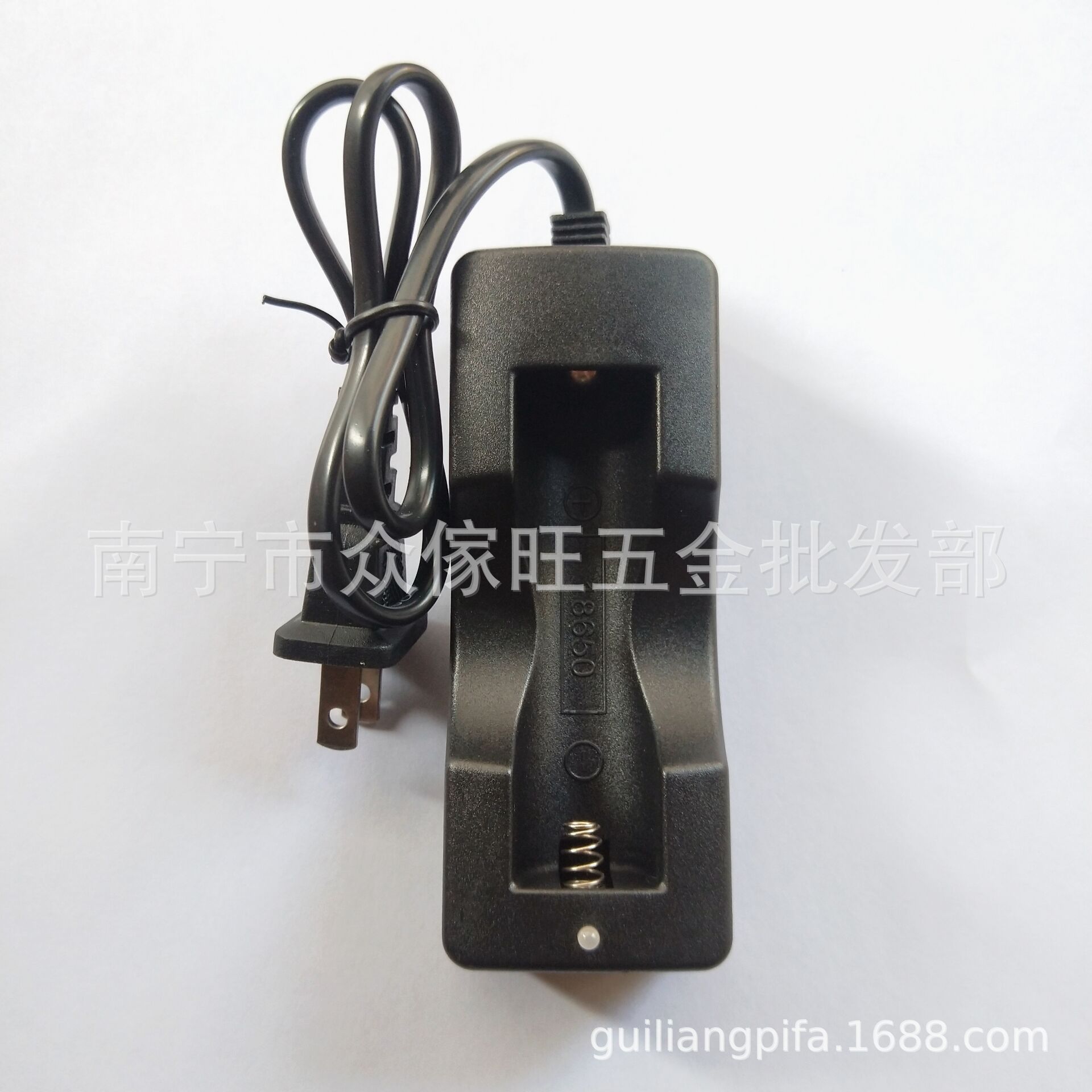 单充4.2V18650锂电池充电座手电筒充电座