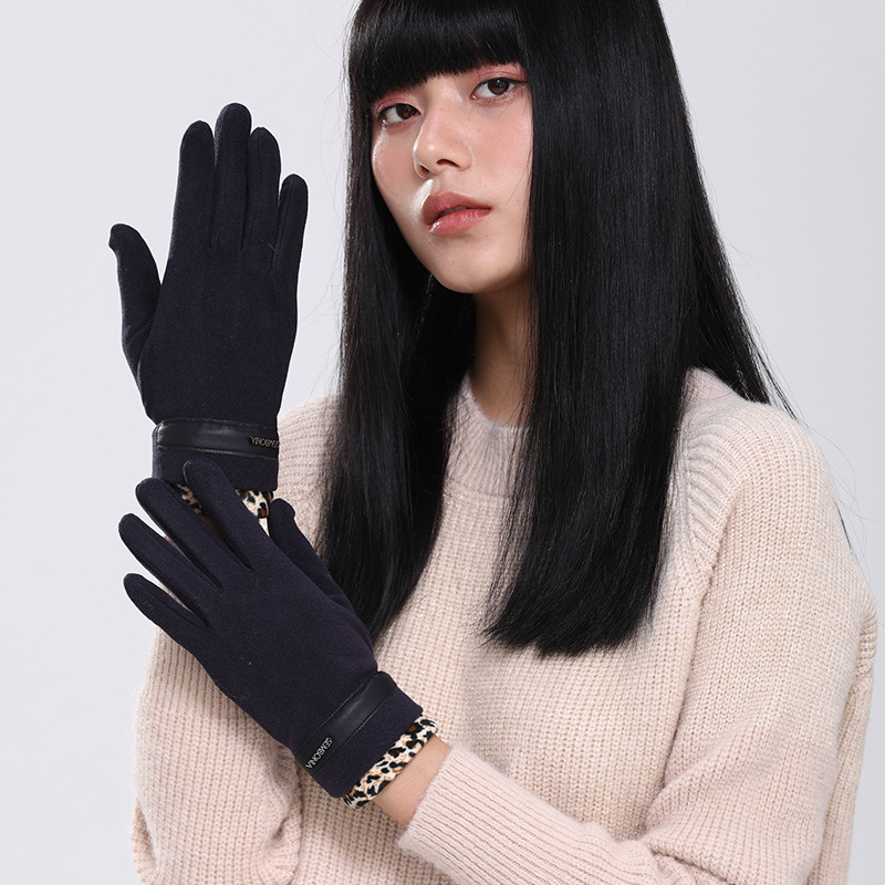 秋冬款德绒手套女保暖单色触屏骑行开车分指手套新款护肤现货批发