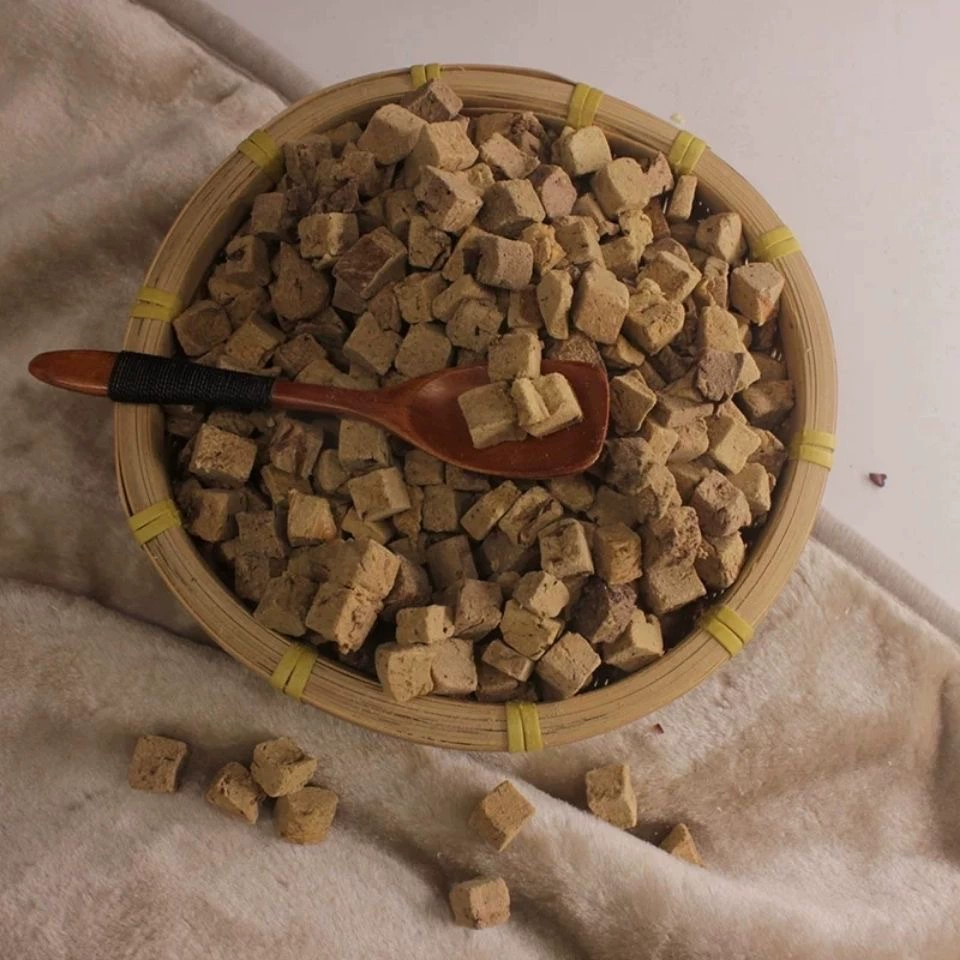 Лиофилизированные закуски из говяжьей печени для кошек Лиофилизированная ГОВЯЖЬЯ печень Ding Cheng Baby Cat calium корм для кошек 500 г OEM оптом