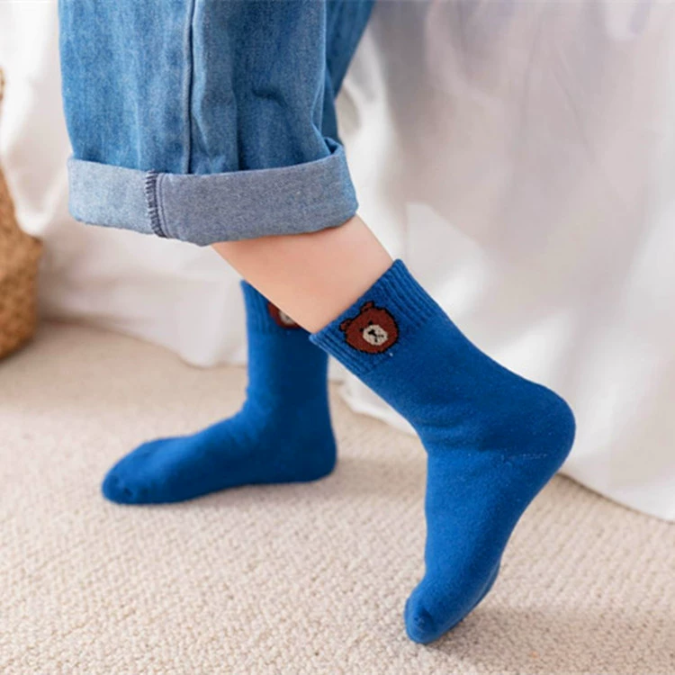 Зимние Дышащие Детские носки с мультяшной анимацией, утолщенные махровые носки с вышивкой и флисовой подкладкой средней длины для осени