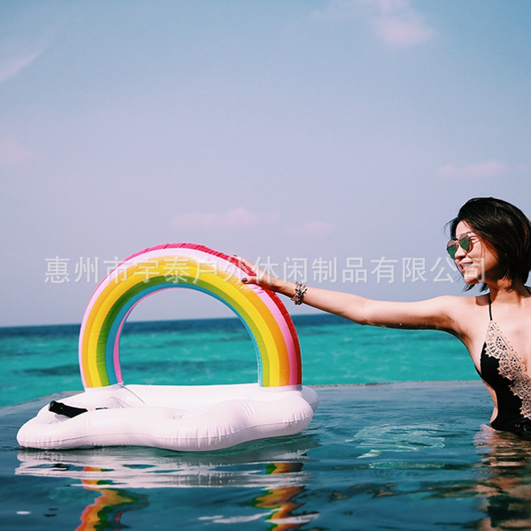Factory Direct Sales New Outdoor Water Inflatable Floating Rainbow Cloud Ice Tray Inflatable Game Mount Floating Row