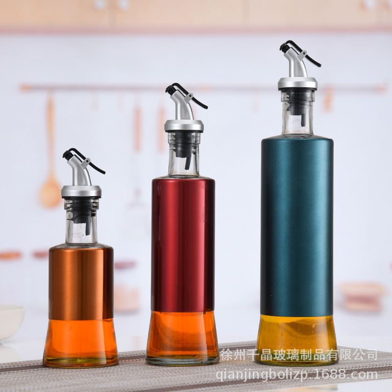 Color al por mayor botella de aceite de acero inoxidable olla de aceite de vidrio salsa de soja vinagre botella de cocina botella de condimento líquido logotipo impreso