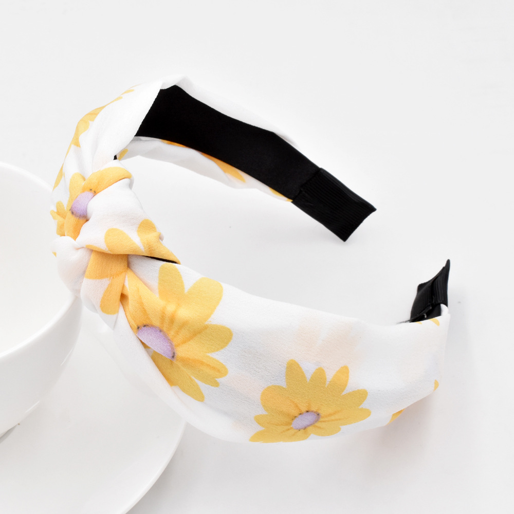 Fashion New Daisy Korean Fabric Flower Hot-saling Retro  Headband Wholesale display picture 7