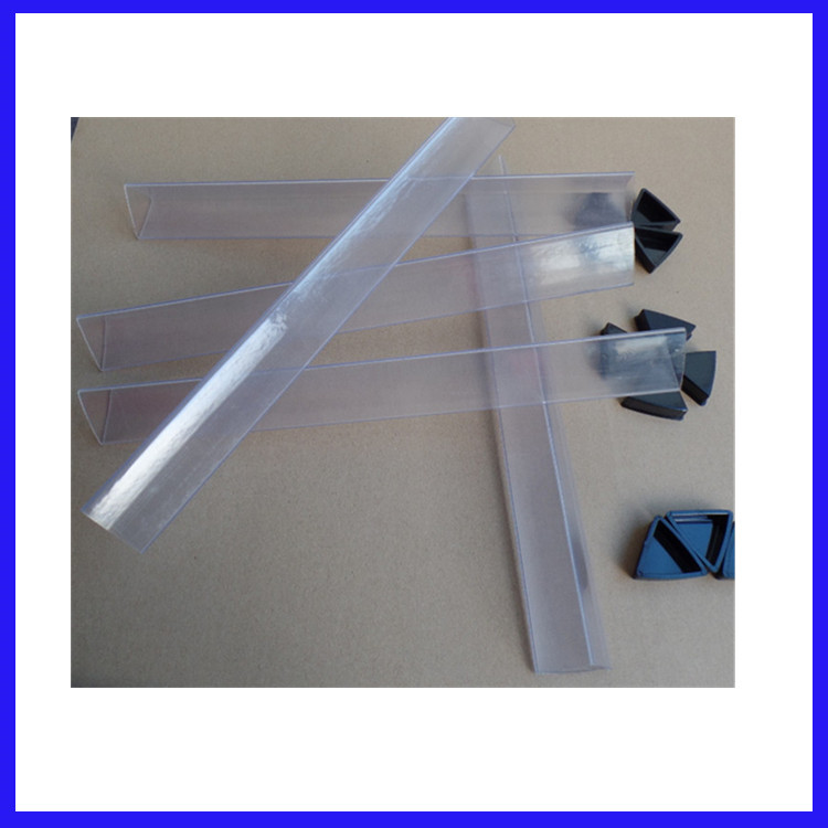 【深圳良辰塑胶】专注生产PVC透明三角管 批发广告牌三角管硬圆管