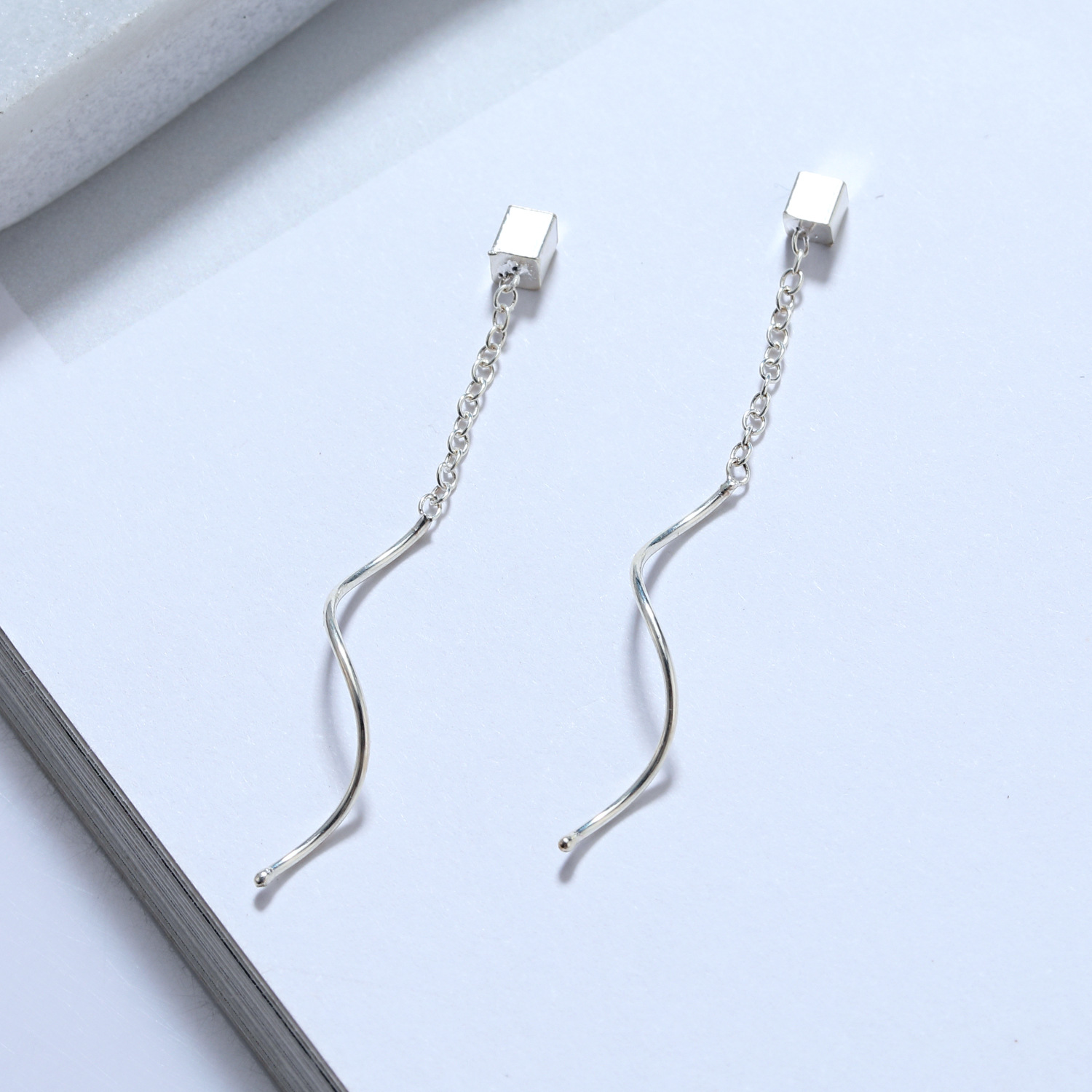 4g Weight 925 Sterling Silver Ear Needle Material Ear line Classification 1 Pair Quantity Holiday, Daily Occasion 925 Sterling Silver Material Geometric, Star, Heart Shape Pattern Women's Gender Casual, Simple Style Style 1 Pair 925 Sterling Silver Geometric Star Heart Shape Ear Line 30