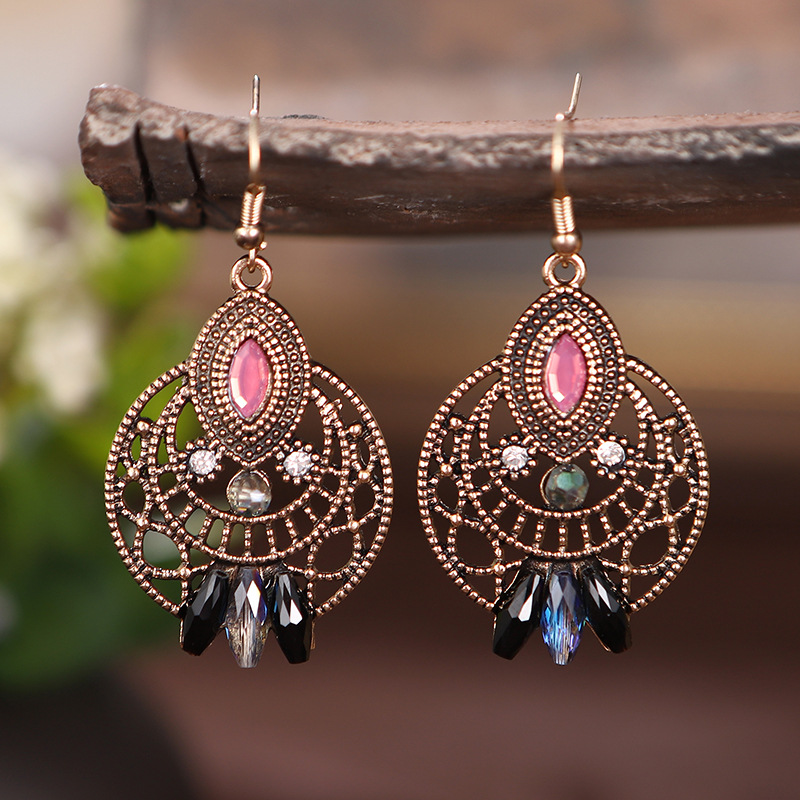 1 Pair Ethnic Style Round Metal Plating Inlay Artificial Diamond Women's Drop Earrings display picture 4