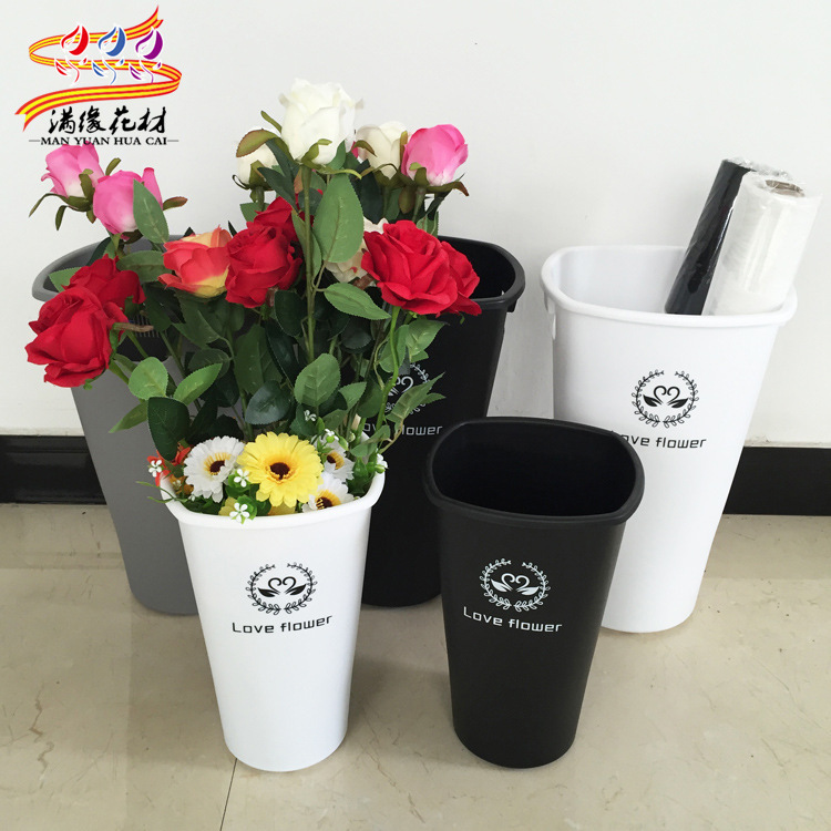厂家现货直销塑料花艺插花桶鲜花花束营养桶筒加厚耐用鲜花养花桶