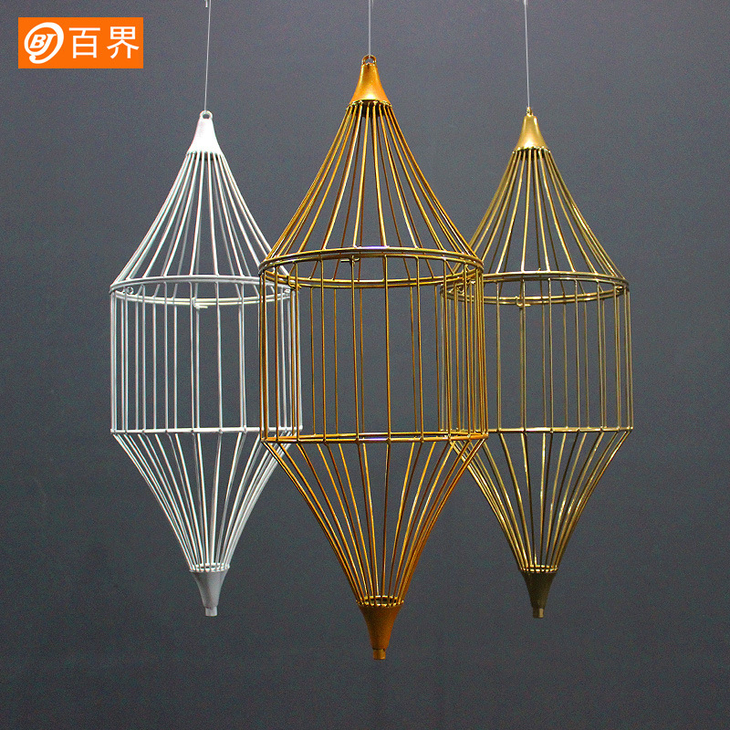 百界2020年新款婚庆装饰道具铁艺摆件批发路引厂家直销工艺品