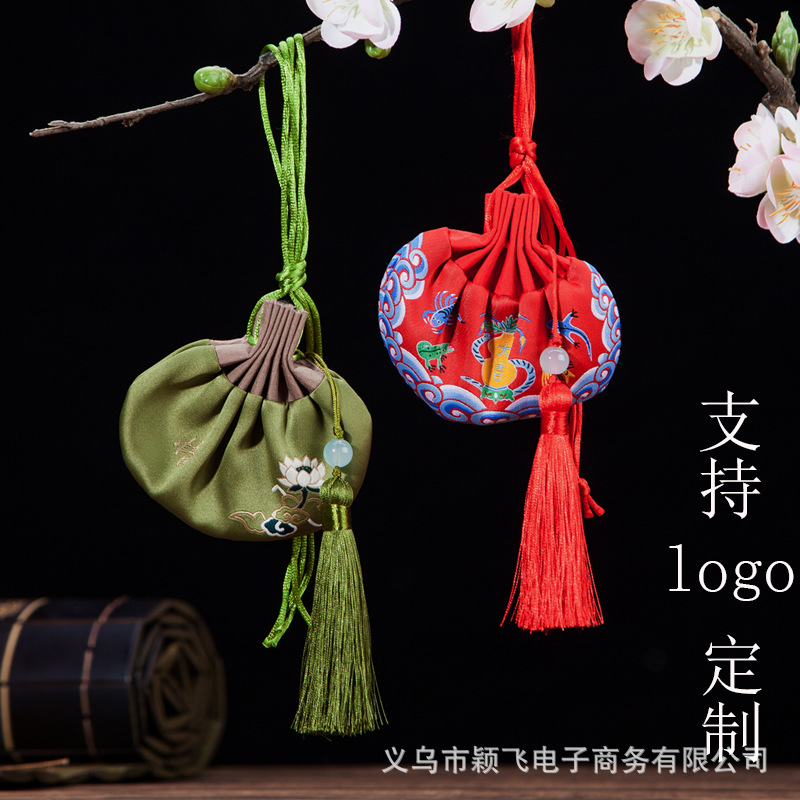 Sachet Sachet Bag wholesale Dragon boat festival Take it with you Mosquito repellent DIY Blue and white Cotton linen customized logo