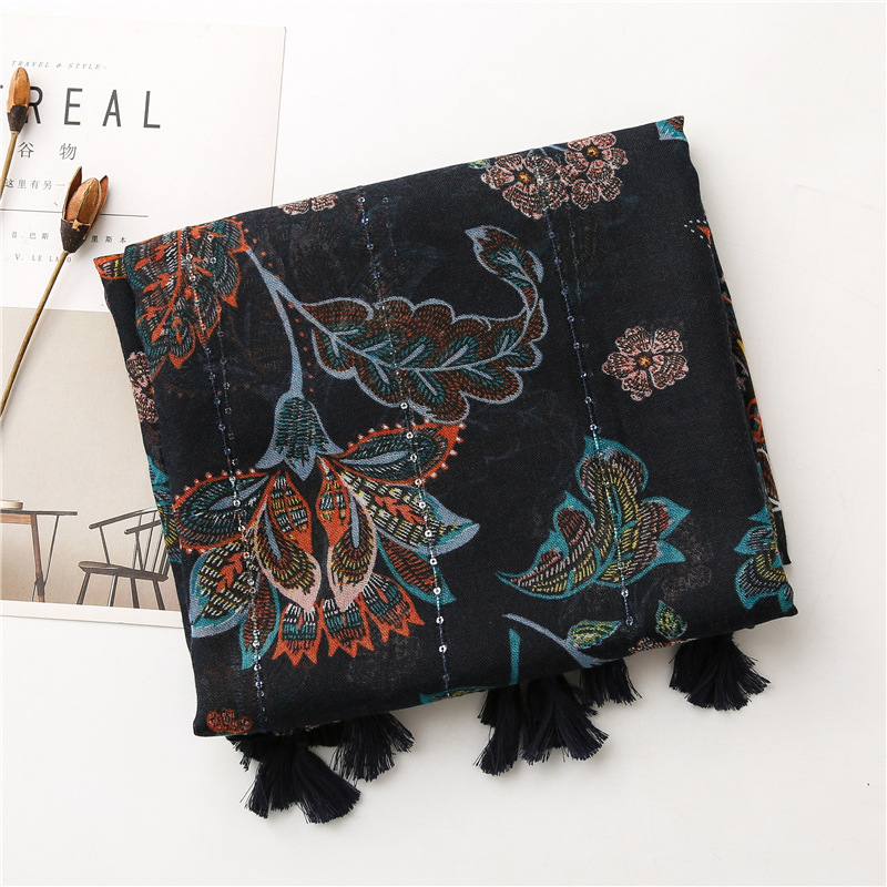 Women's Ethnic Style Ditsy Floral Cotton And Linen Tassel Winter Scarves display picture 2