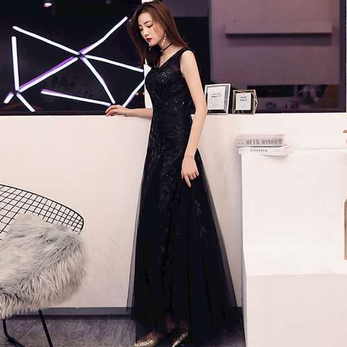 black dress celebrity women DokiDoki-R Anime Cosplay Costume Black Dress Gown – dokidokicosplay main image 0