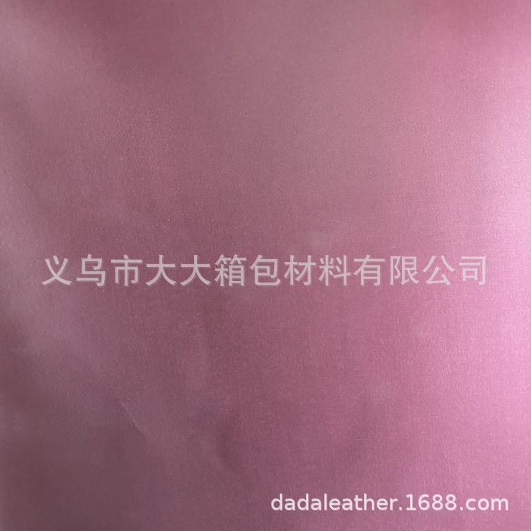 Yiwu Dada Factory Direct sales of lustrous leather single-color butyl foam five-beauty satin bottom foam bag fabric detail image 7