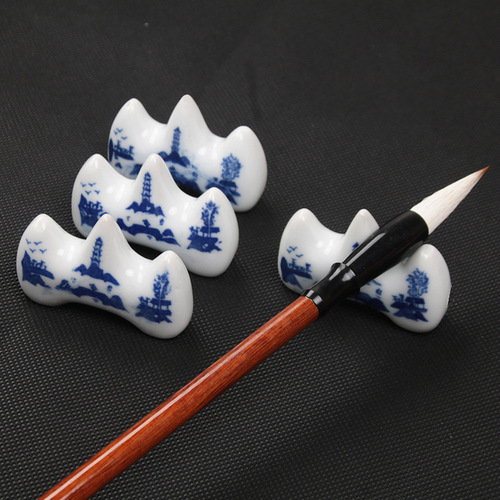 Blue and white porcelain pen mountain ceramic pen mountain medium brush ceramic pen holder mountain pen holder wholesale ceramic pen holder wholesale