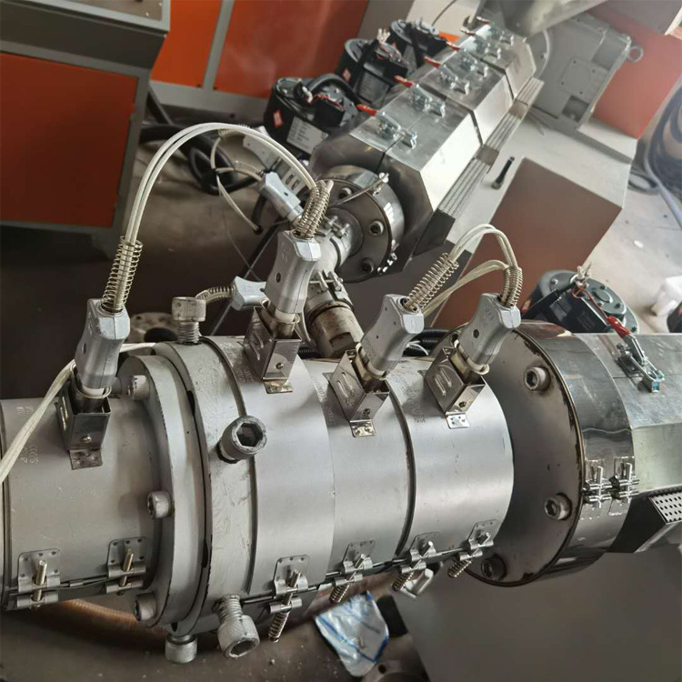 塑料双层共挤管材生产线设备 生产双层塑料管的机器设备