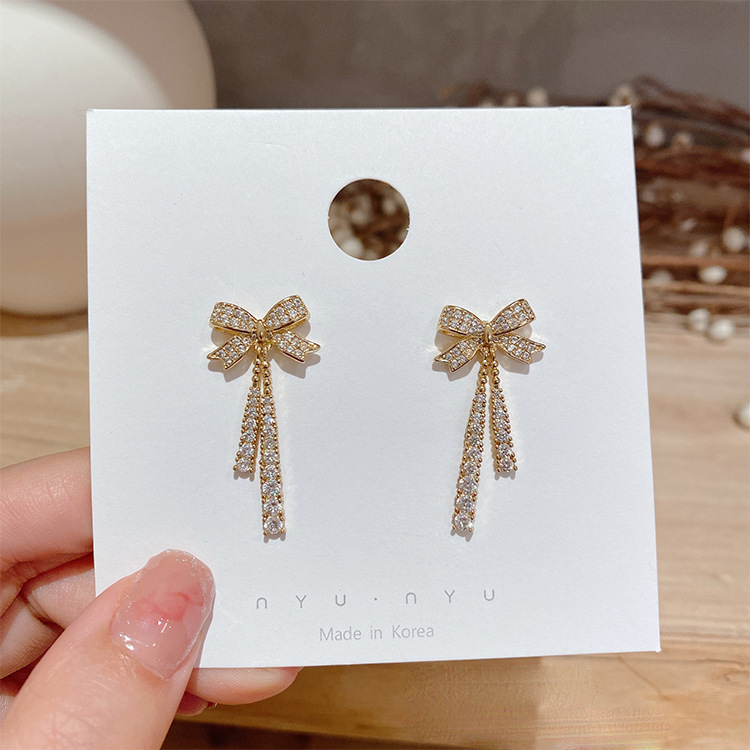 Fashion Geometric Plating Alloy No Inlaid Earrings Ear Studs display picture 1