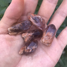 天然巴西紫水晶原石水晶石头单尖香薰水晶小颗粒