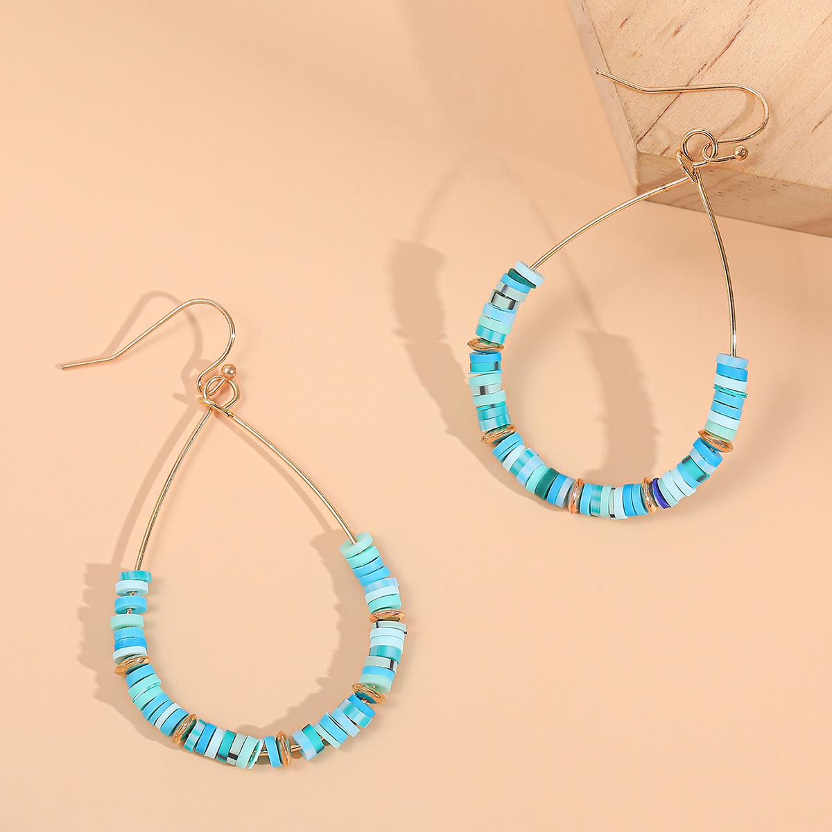 Retro C Shape Earrings display picture 7