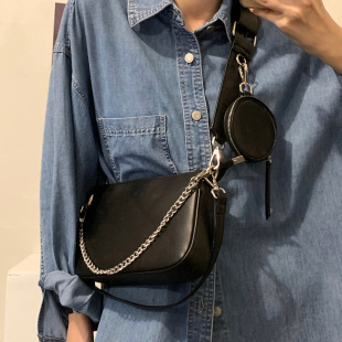 One-shoulder bag on chain, small bag, retro universal brand shoulder bag, 2021 collection, chain bag, Korean style