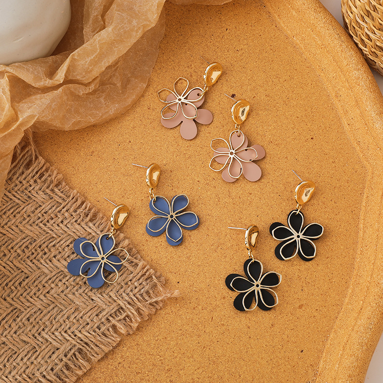 Colorful Petal Earrings display picture 6