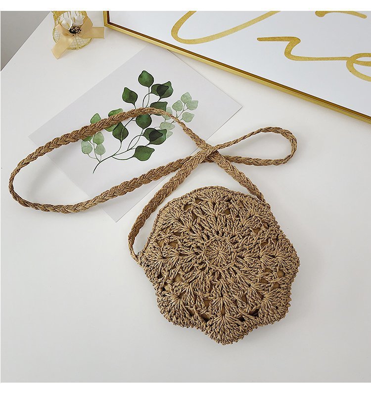 New Simple Hollow Portable Woven Shoulder Bag display picture 30