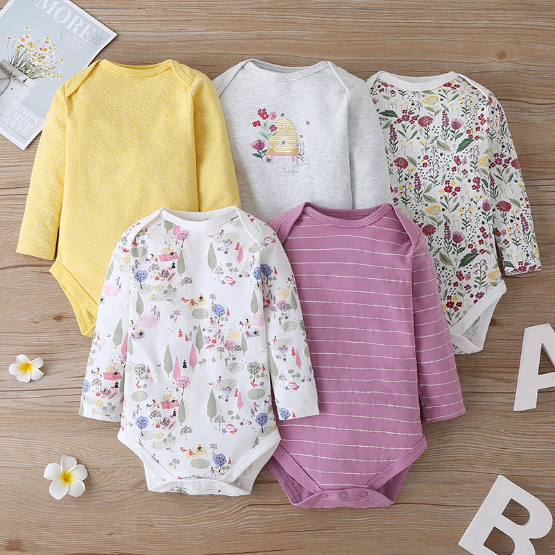 Baby Long-sleeved Spring And Autumn Cartoon Print Baby Romper 5-piece Set display picture 11