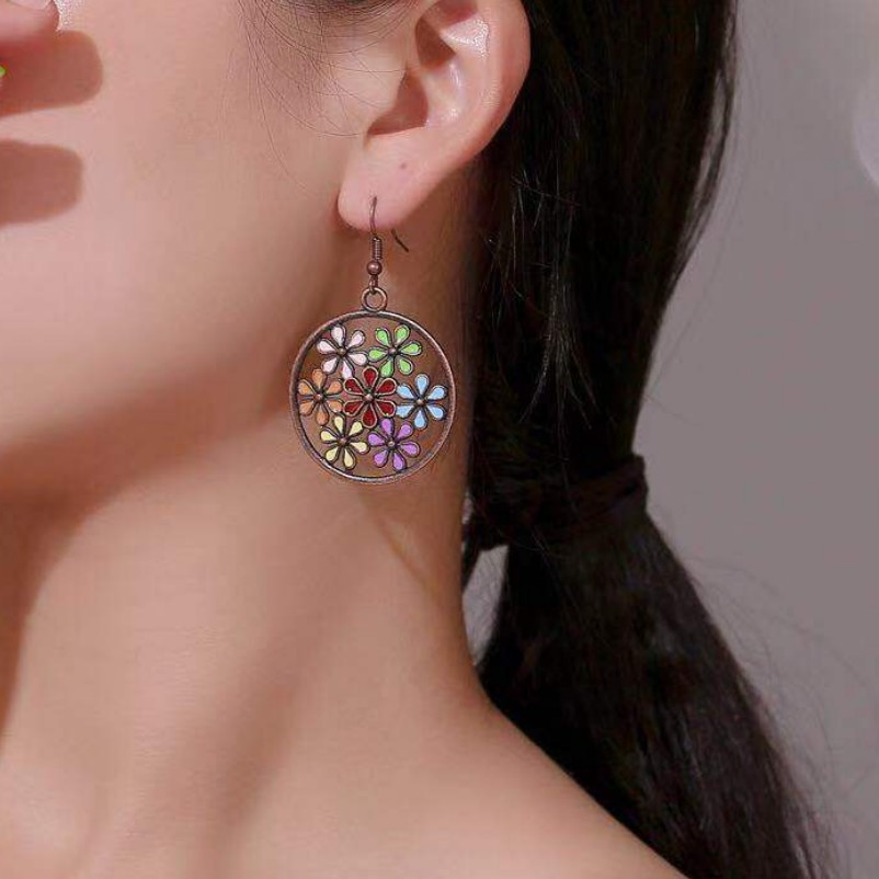 1 Pair Ethnic Style Round Flower Enamel Alloy Drop Earrings display picture 5