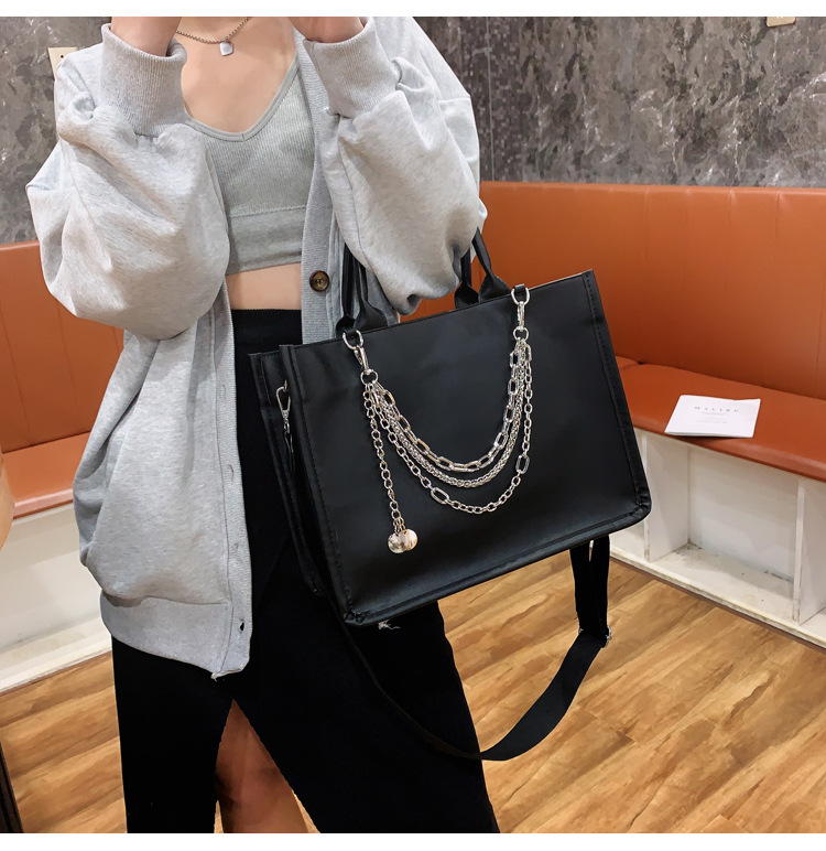 New Fashion Large Capacity  Handbags display picture 12