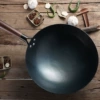 Кончик языка у чайника сковороды плитки ручной ковкой светлая, тонкая старая -стиль жаркое железо, без краски, антипригарный панель дым без дыма