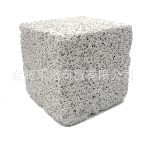 Hamster Supplies Gnawing Stone Chinchilla Squirrel Volcanic Stone Gnawing Stone Parrot Beak and Claw Grinding Stone