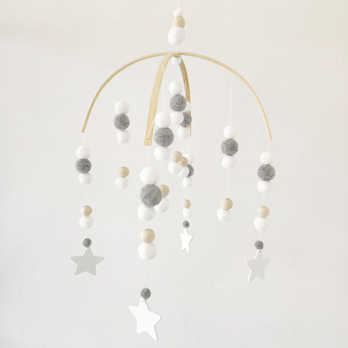 INS Nordic style fur ball wood bead wind chime bed bell children's room decoration model room children's clothing store photography prop soft furnishing